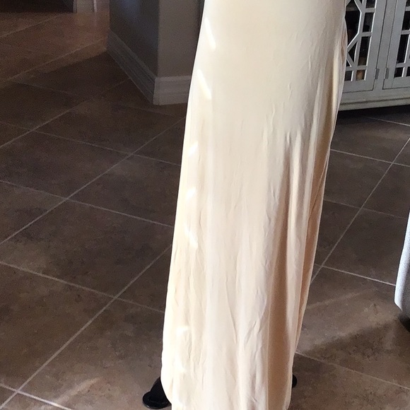 Danielle Bernstein maxi dress, straps are adjustable, light tan color, size XXL - Picture 3 of 7